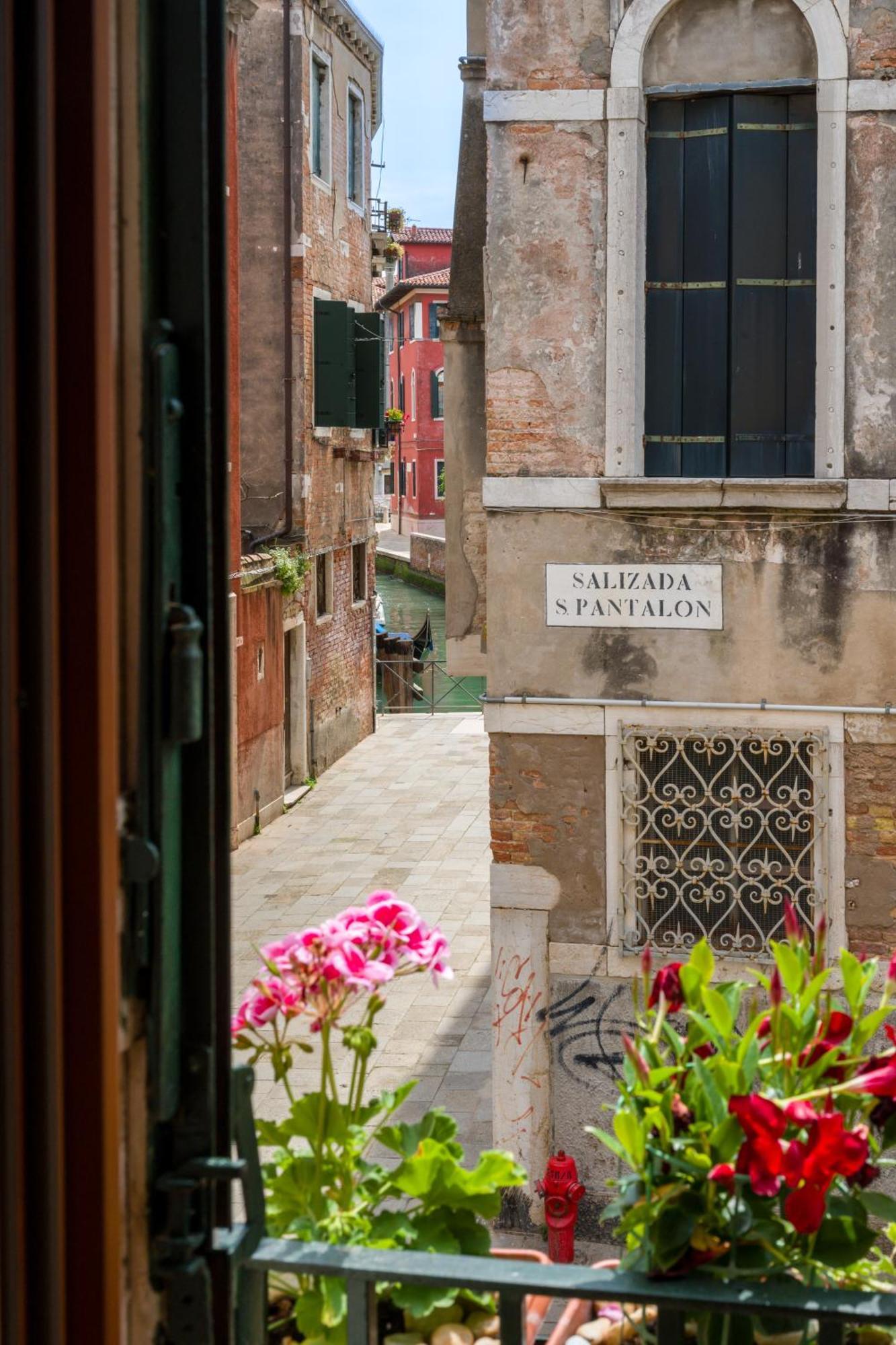 Ca Del Bezzo - Comfort & City View Venice Exterior photo